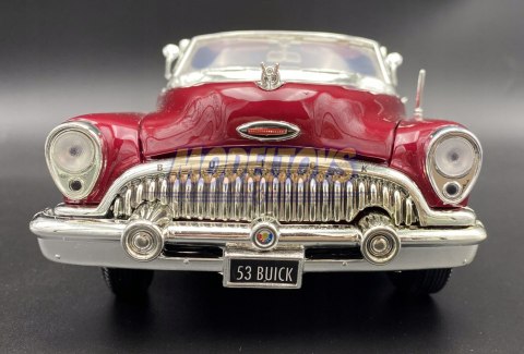 BUICK Skylark 1953 1:18 model Motormax 73129 BUICK Skylark 1953 1:18 model Motormax 73129