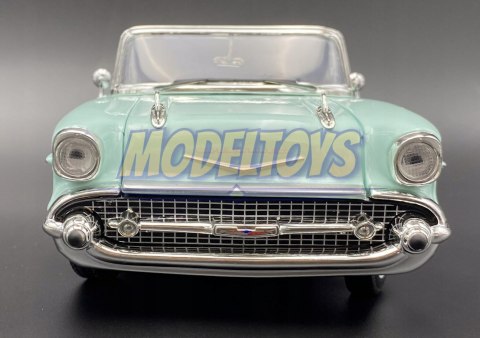 Chevrolet Bel Air 1957 1:18 model Motormax 73175 Chevrolet Bel Air 1957 1:18 model Motormax 73175