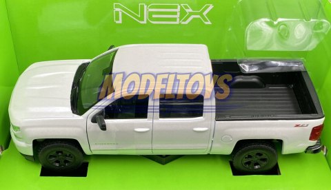 Chevrolet Silverado Z71 2017 model Welly 1:29 Chevrolet Silverado Z71 2017 model Welly 1:29