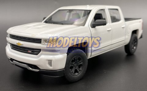 Chevrolet Silverado Z71 2017 model Welly 1:29 Chevrolet Silverado Z71 2017 model Welly 1:29