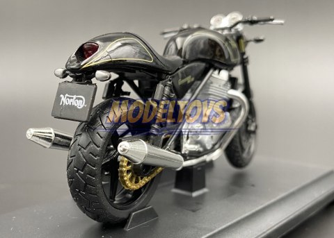 NORTON Commando 961 SE model motocykl 1:18 Welly NORTON Commando 961 SE model motocykl 1:18 Welly
