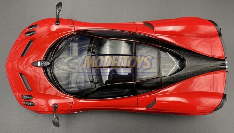 PAGANI Huayra red 1:18 model Motormax 79160 PAGANI Huayra red 1:18 model Motormax 79160