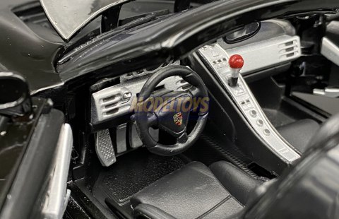 PORSCHE Carrera GT black 1:18 model Motormax 73163 PORSCHE Carrera GT black 1:18 model Motormax 73163