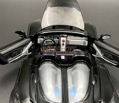 PORSCHE Carrera GT black 1:18 model Motormax 73163 PORSCHE Carrera GT black 1:18 model Motormax 73163