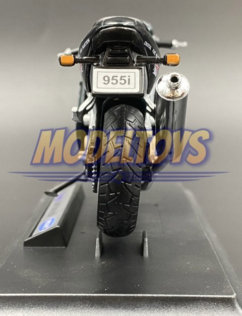TRIUMPH Daytona 955i 2002 model 1:18 Welly TRIUMPH Daytona 955i 2002 model 1:18 Welly