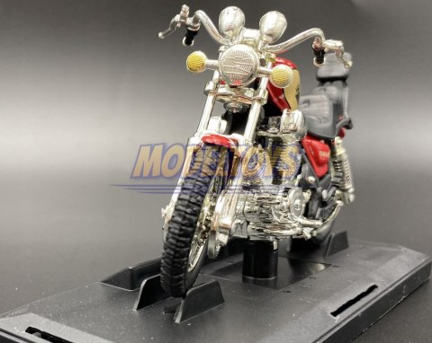 YAMAHA Virago 1000 1986 na podstawce 1:18 Motormax YAMAHA Virago 1000 1986 na podstawce 1:18 Motormax