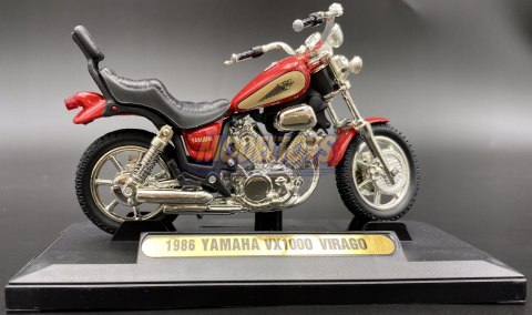 YAMAHA Virago 1000 1986 na podstawce 1:18 Motormax YAMAHA Virago 1000 1986 na podstawce 1:18 Motormax
