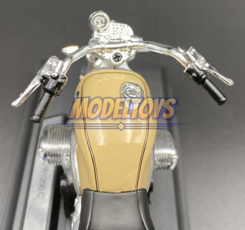 BMW R1200 C James Bond model 1:18 Welly metalowy BMW R1200 C James Bond model 1:18 Welly metalowy