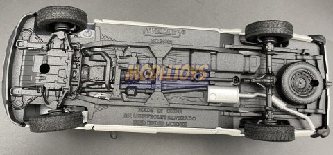 Chevrolet Silverado Z71 2017 model Welly 1:29 Chevrolet Silverado Z71 2017 model Welly 1:29
