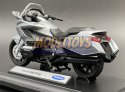 HONDA GL1800 Gold Wing motocykl model 1:18 Welly