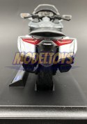 HONDA GL1800 Gold Wing motocykl model 1:18 Welly