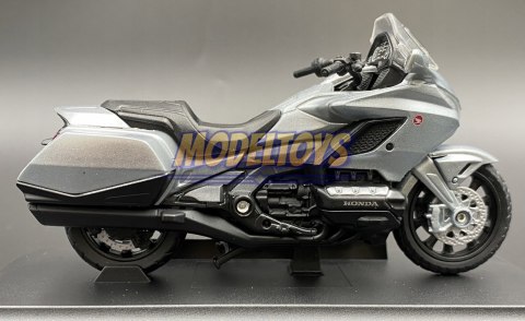 HONDA GL1800 Gold Wing motocykl model 1:18 Welly HONDA GL1800 Gold Wing motocykl model 1:18 Welly