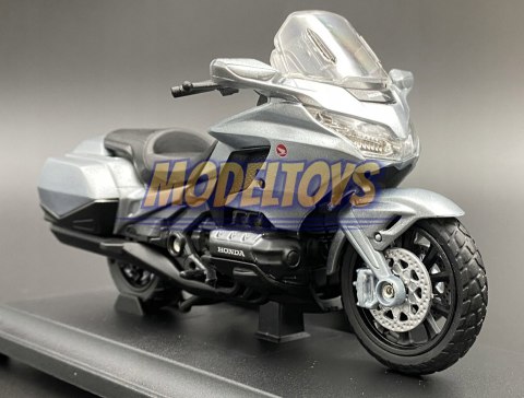 HONDA GL1800 Gold Wing motocykl model 1:18 Welly HONDA GL1800 Gold Wing motocykl model 1:18 Welly