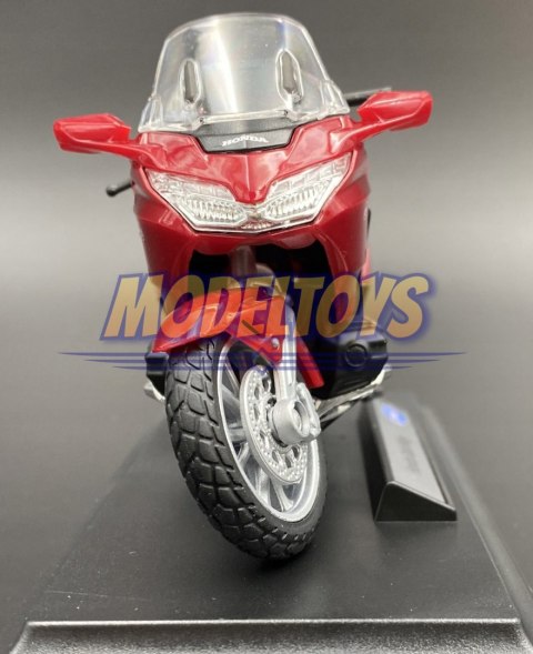 HONDA GL1800 Gold Wing motocykl model 1:18 Welly HONDA GL1800 Gold Wing motocykl model 1:18 Welly