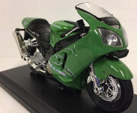 KAWASAKI Ninja ZX-12R 2001 model 1:18 Welly KAWASAKI Ninja ZX-12R 2001 model 1:18 Welly