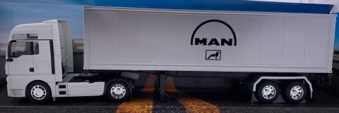 MAN TGX 18.440 ciągnik z naczepą TIR WELLY 1:32 MAN TGX 18.440 ciągnik z naczepą TIR WELLY 1:32