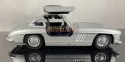 MERCEDES-BENZ 300 SL model 1:24 WELLY 24064