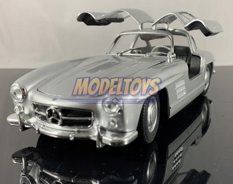MERCEDES-BENZ 300 SL model 1:24 WELLY 24064 MERCEDES-BENZ 300 SL model 1:24 WELLY 24064