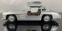 MERCEDES-BENZ 300 SL model 1:24 WELLY 24064