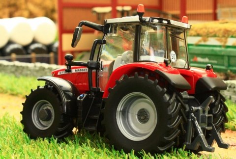 Massey Ferguson 6718 S 1:32 Britains 43235 Massey Ferguson 6718 S 1:32 Britains 43235