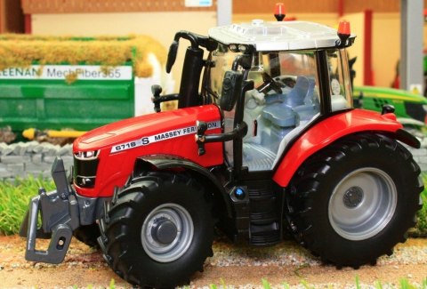 Massey Ferguson 6718 S 1:32 Britains 43235 Massey Ferguson 6718 S 1:32 Britains 43235