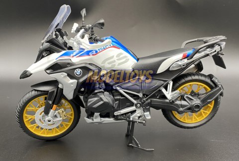 BMW R 1250 GS PODSTAWKA model 1:12 Maisto 32703 BMW R 1250 GS PODSTAWKA model 1:12 Maisto 32703