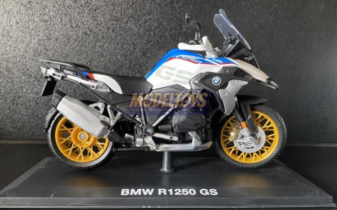 BMW R 1250 GS PODSTAWKA model 1:12 Maisto 32703 BMW R 1250 GS PODSTAWKA model 1:12 Maisto 32703