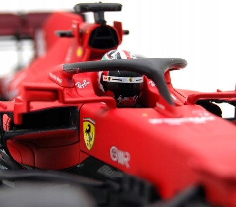 Bolid F1 Ferrari SF21 Leclerc 2021 BBurago 1:18 Bolid F1 Ferrari SF21 Leclerc 2021 BBurago 1:18