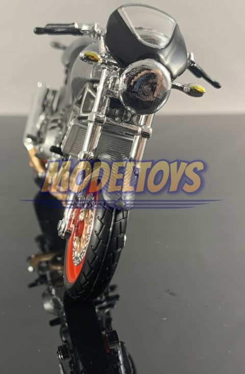 DUCATI Monster S4 motocykl model 1:18 Maisto DUCATI Monster S4 motocykl model 1:18 Maisto