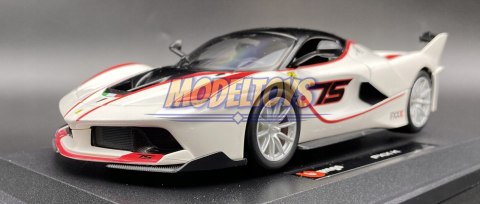 FERRARI FXX K #75 white model Bburago 26301 1:24 FERRARI FXX K #75 white model Bburago 26301 1:24