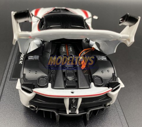 FERRARI FXX K #75 white model Bburago 26301 1:24 FERRARI FXX K #75 white model Bburago 26301 1:24