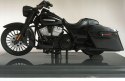 HARLEY DAVIDSON 2017 Road King Special 1:18 Maisto