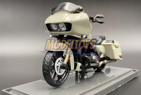 HARLEY DAVIDSON 2018 CVO Road Glide 1:18 Maisto HARLEY DAVIDSON 2018 CVO Road Glide 1:18 Maisto