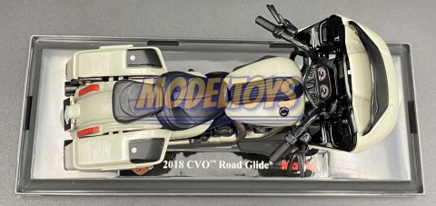 HARLEY DAVIDSON 2018 CVO Road Glide 1:18 Maisto HARLEY DAVIDSON 2018 CVO Road Glide 1:18 Maisto