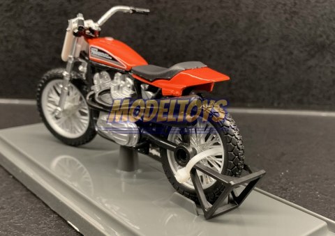 HARLEY DAVIDSON XR750 1972 Racing Bike 1:18 Maisto HARLEY DAVIDSON XR750 1972 Racing Bike 1:18 Maisto