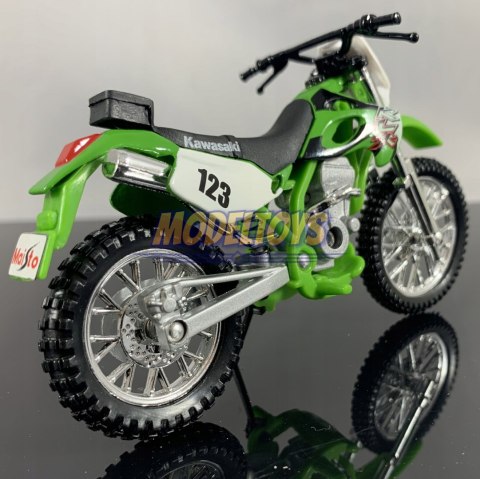 KAWASAKI KLX 250 SR #123motocykl model 1:18 Maisto KAWASAKI KLX 250 SR #123motocykl model 1:18 Maisto