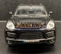 Porsche Cayenne Turbo black 1:24 Bburago 21056