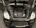 Porsche Cayenne Turbo black 1:24 Bburago 21056