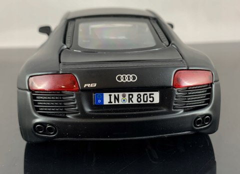 AUDI R8 V10 plus black mat 1:24 model Maisto 31281 AUDI R8 V10 plus black mat 1:24 model Maisto 31281