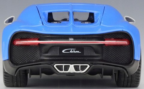 BUGATTI Chiron white blue 1:24 model Maisto 32509 BUGATTI Chiron white blue 1:24 model Maisto 32509