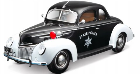 Ford Deluxe 1939 (state police) 1:18 Maisto 31366