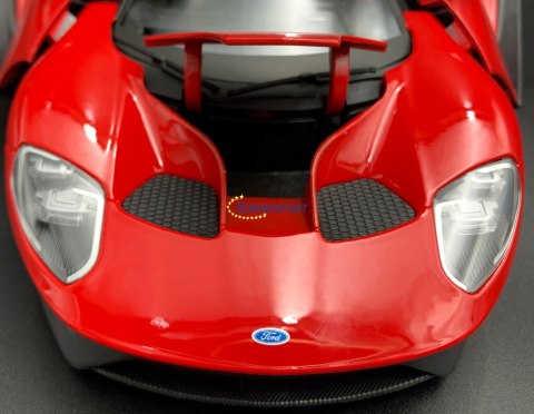 Ford GT 2017 1:18 Maisto 31384 Ford GT 2017 1:18 Maisto 31384