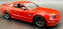 Ford MUSTANG GT 2006 1:24 red model Maisto 31997