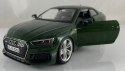 Audi RS 5 coupe zielony 1:24 model Bburago 21090