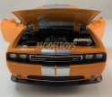 DODGE Challenger SRT 2012 model 24049 Welly 1:24