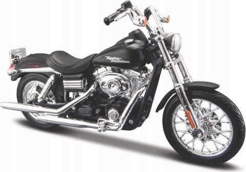 HARLEY DAVIDSON Dyna Street Bob 2006 1:18 Maisto