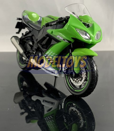 KAWASAKI NINJA ZX-10R podstawka model 1:18 Maisto KAWASAKI NINJA ZX-10R podstawka model 1:18 Maisto
