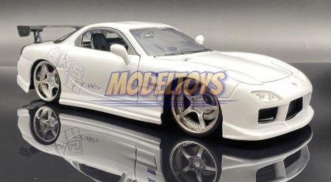 MAZDA RX-7 1993 Szybcy i Wściekli model JADA 1:24 MAZDA RX-7 1993 Szybcy i Wściekli model JADA 1:24