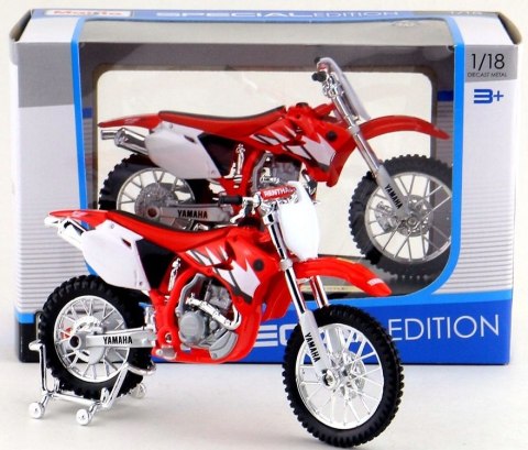 YAMAHA YZ-450F z podstawką model 1:18 Maisto YAMAHA YZ-450F z podstawką model 1:18 Maisto