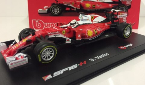 F1 bolid Ferrari SF16-H S. Vettel #5 Bburago 1:32 F1 bolid Ferrari SF16-H S. Vettel #5 Bburago 1:32